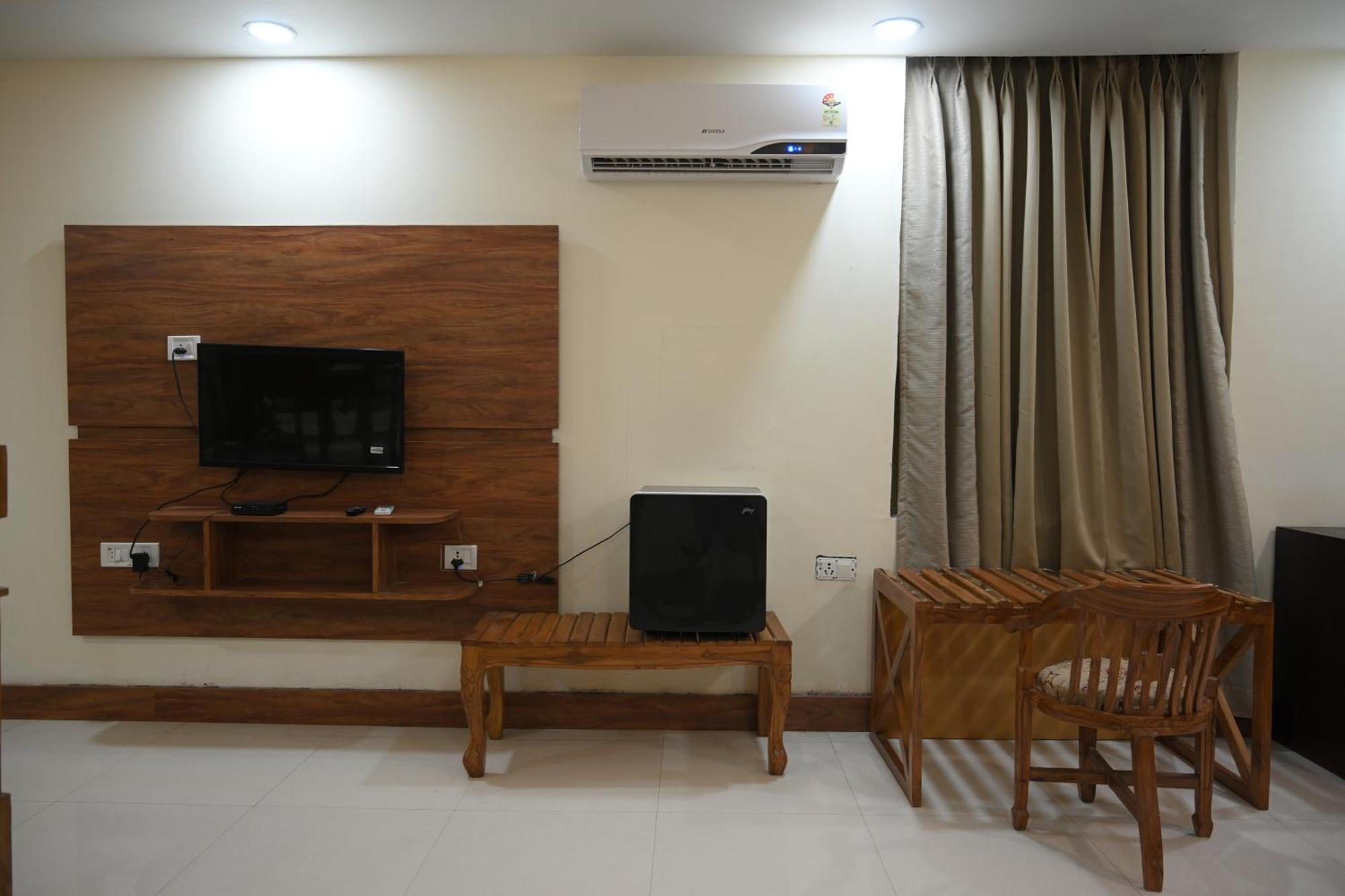 Orchha Club And Resort - Ocr 外观 照片