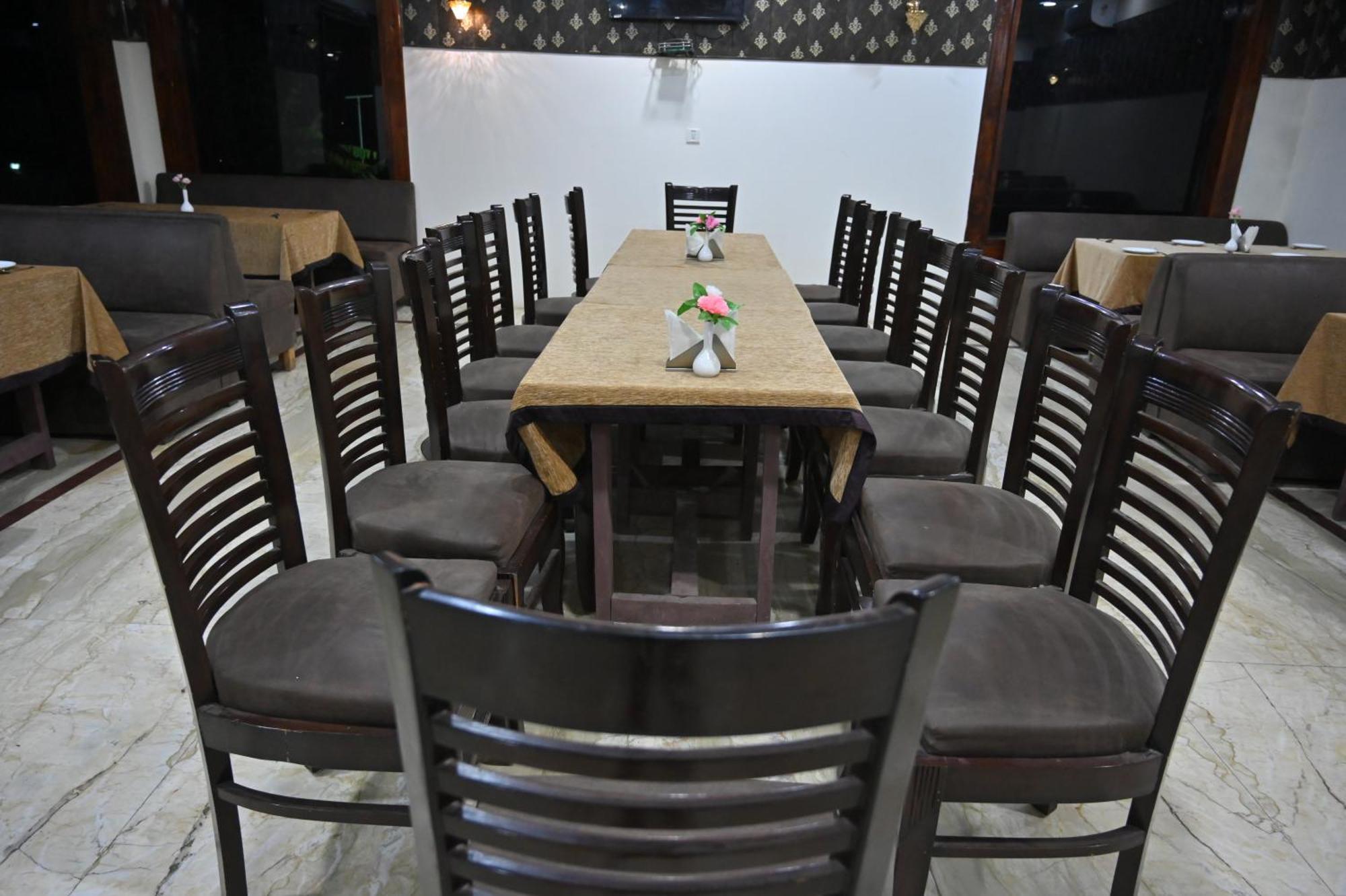 Orchha Club And Resort - Ocr 外观 照片