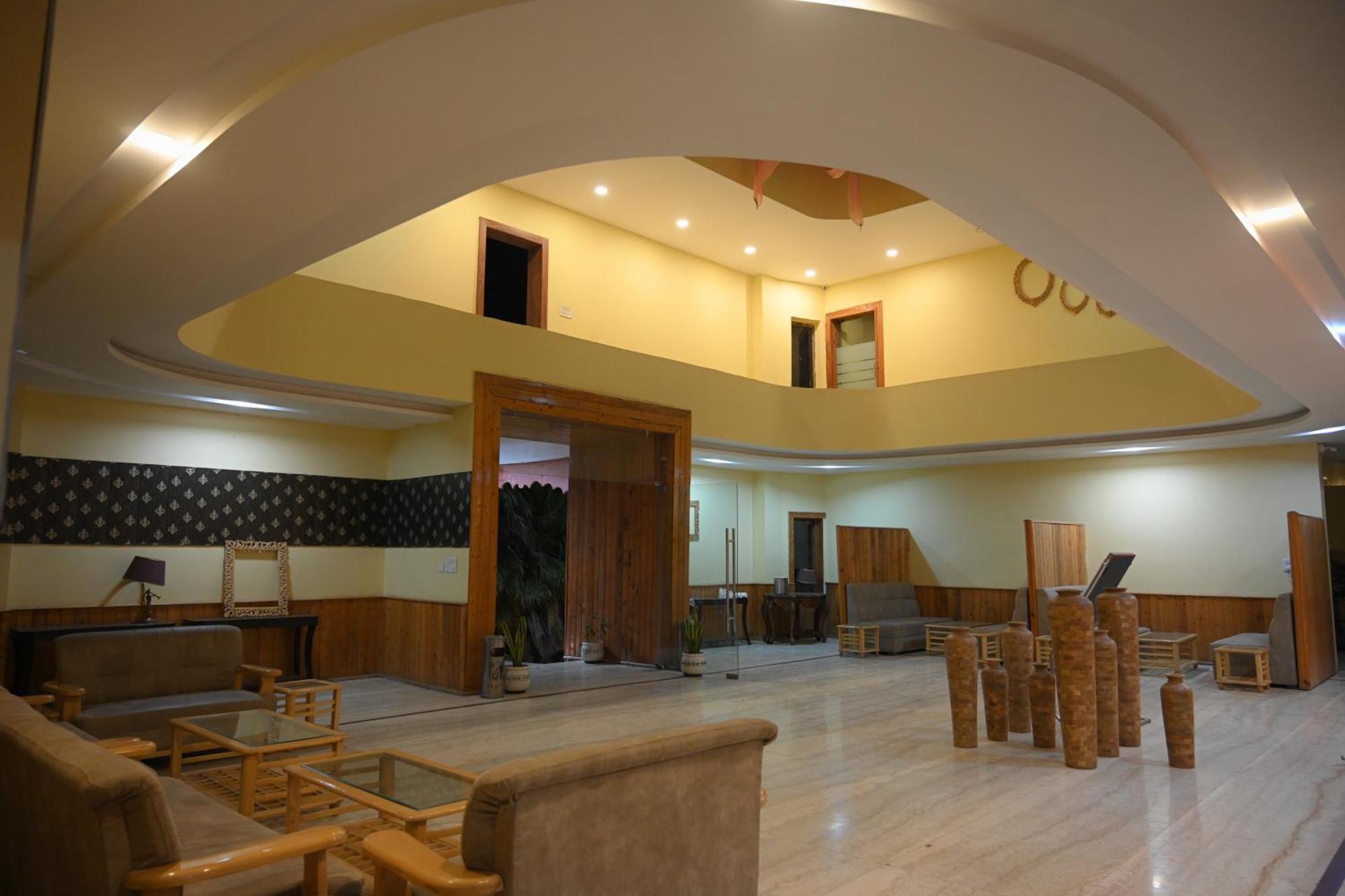 Orchha Club And Resort - Ocr 外观 照片