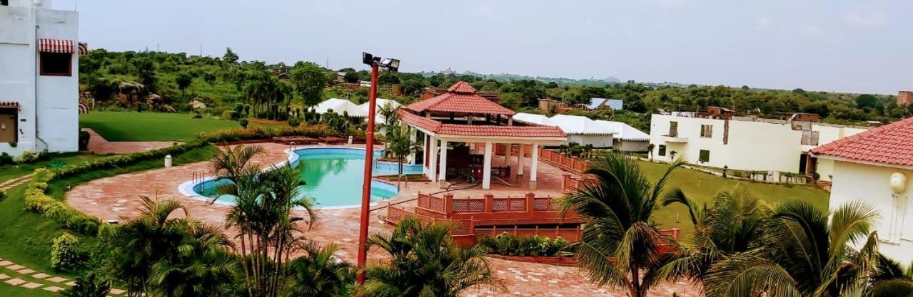 Orchha Club And Resort - Ocr 外观 照片