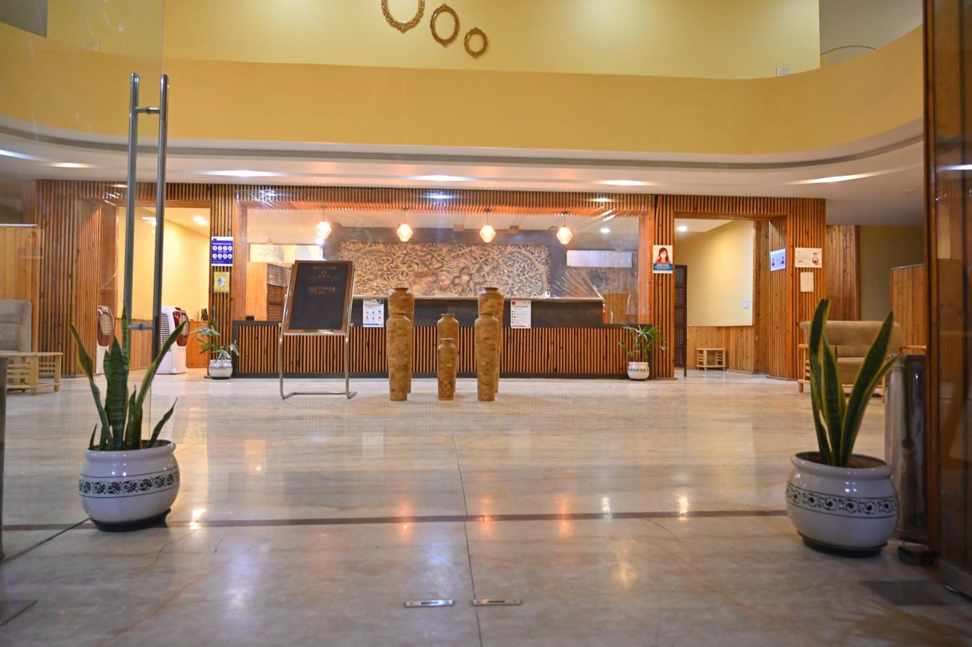 Orchha Club And Resort - Ocr 外观 照片