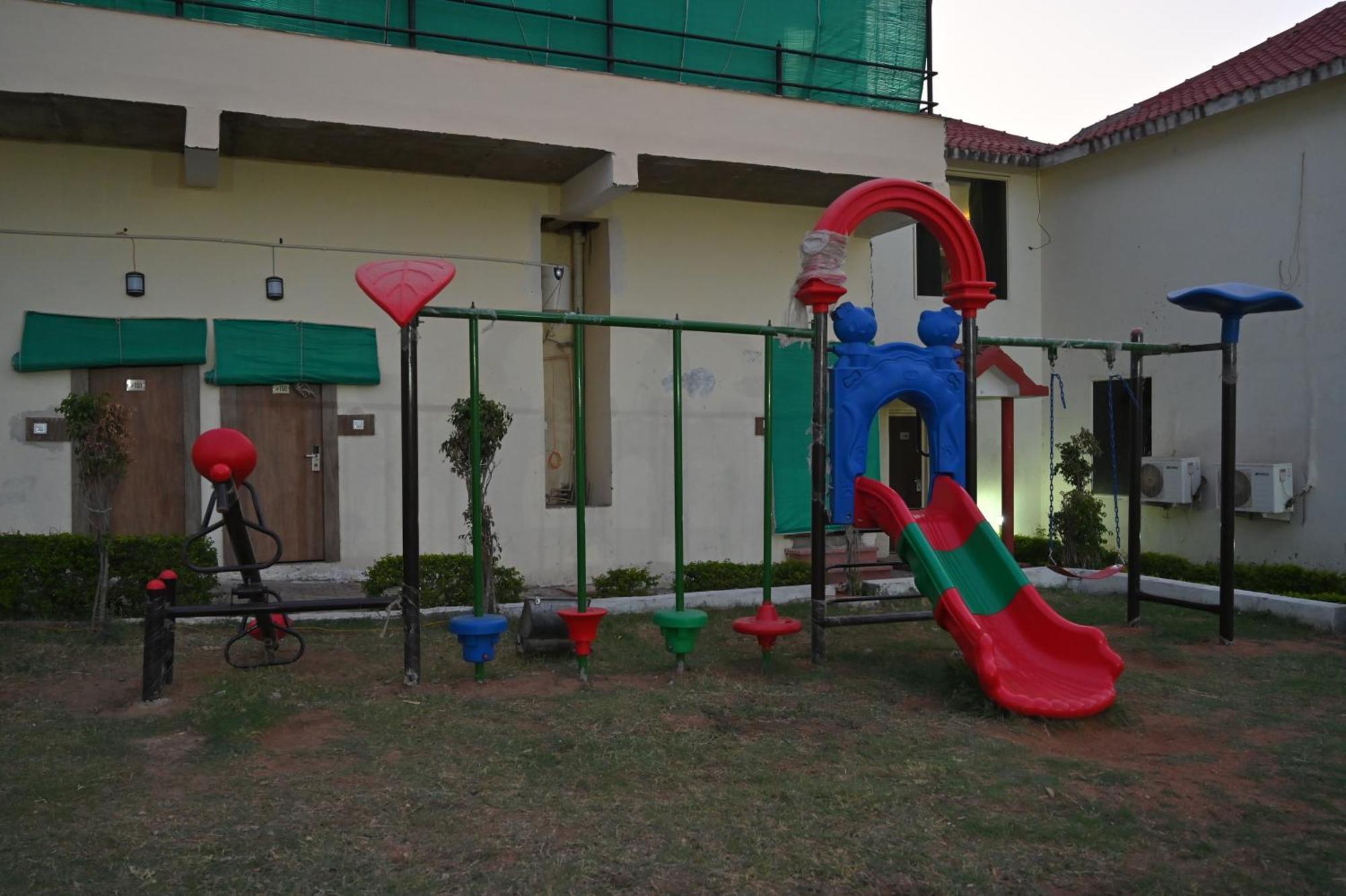Orchha Club And Resort - Ocr 外观 照片